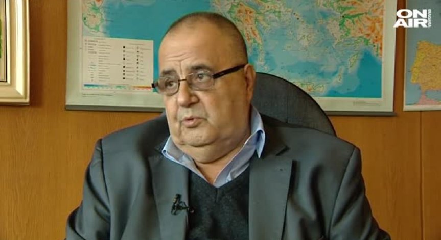 Пропадна дебатът между Божидар Димитров и македонския водещ Миленко Неделковски
