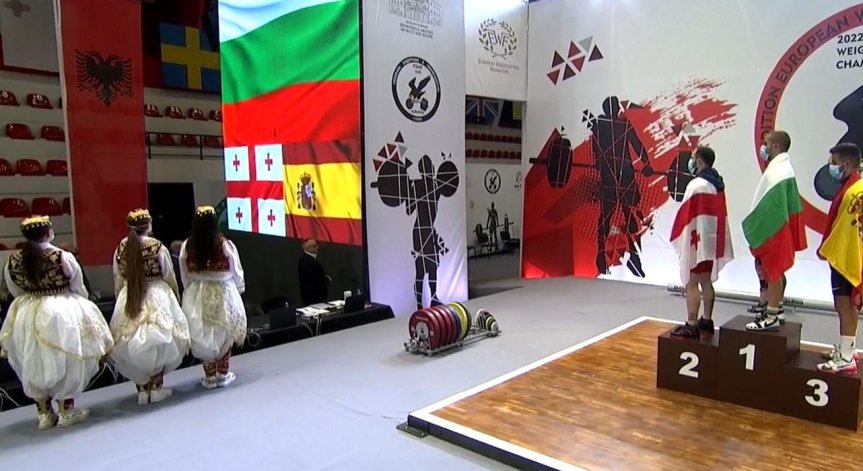 Валентин Генчев донесе трето злато за България