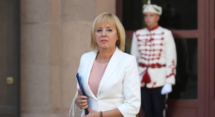 Манолова предлага три стъпки за сформиране на правителство
