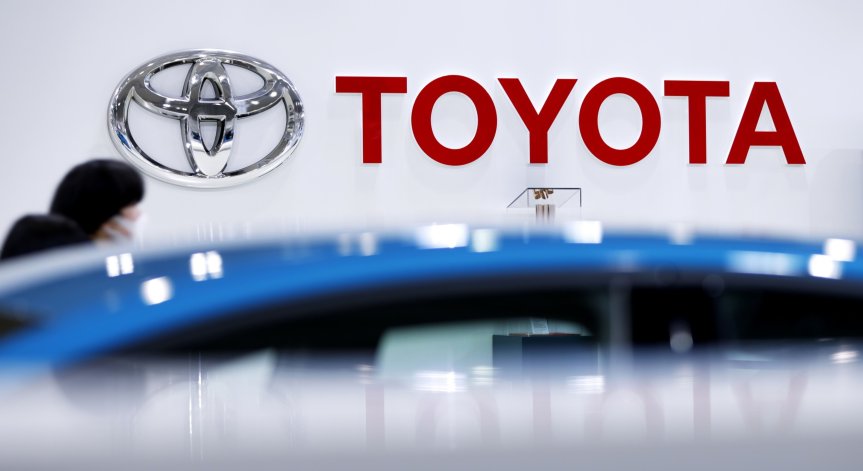 Toyota с подробности за първия си масов електромобил, който ще конкурира Tesla