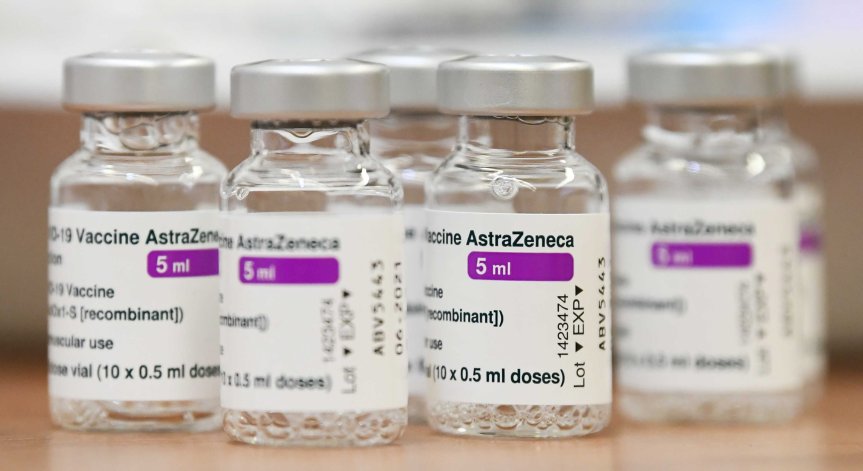 EMA: Не е изключено да има връзка между образуването на съсиреци и AstraZeneca