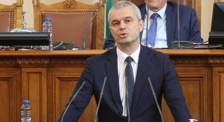 Костадинов за средния пръст на Хазарта: Браво, господине! Настояваме за тестове за алкохол и наркотици