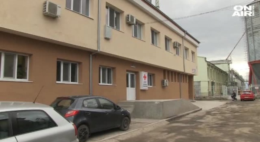 Сливо поле не жали пари за здраве: Ремонтира поликлиника за 300 000 лв.