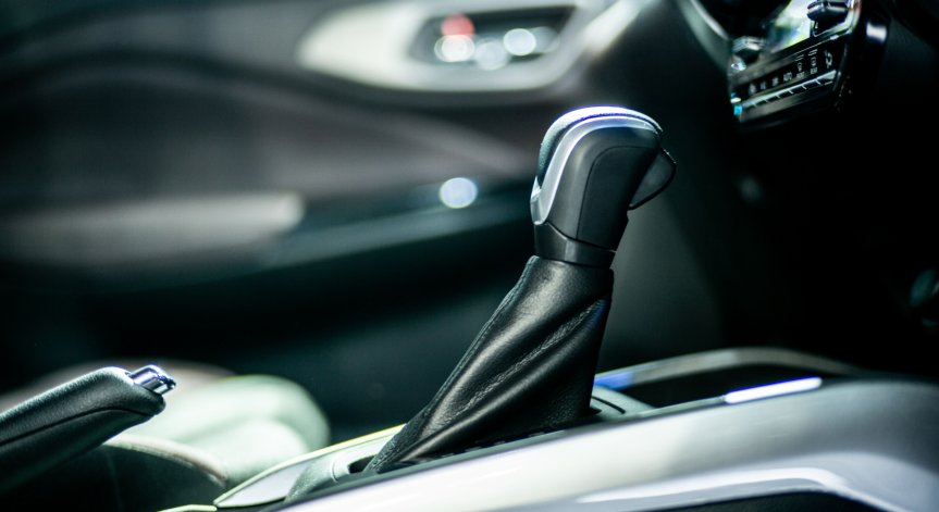 Затръшването на вратата е забранено - най-странните правила за шофиране в Европа