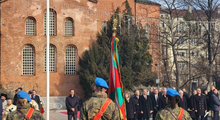 Строги мерки в София за водосвета на бойните знамена на Богоявление