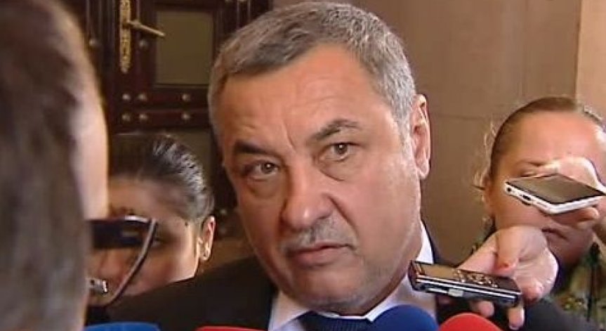 Валери Симеонов: Трябва да има условия срещу купуването на гласове