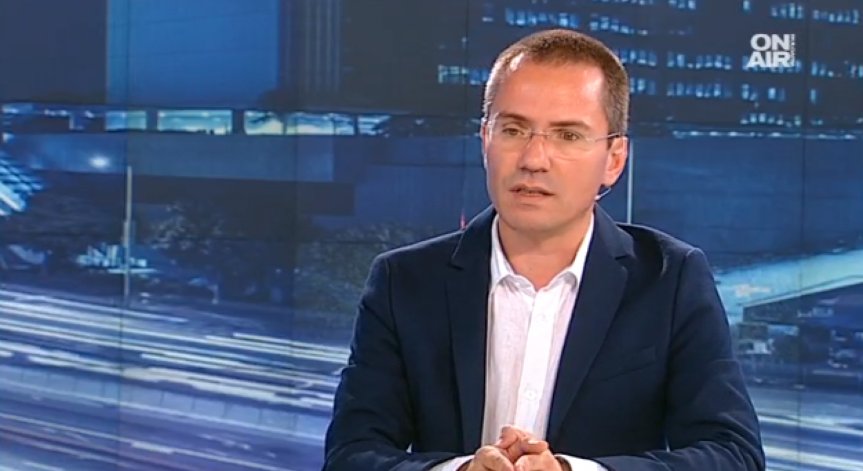 Глас от ВМРО: Претенциите на Зоран Заев за македонския език са безумни!