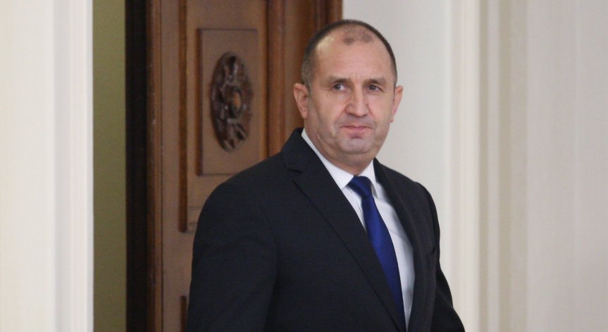 Радев не приема оставката на главния секретар на МВР