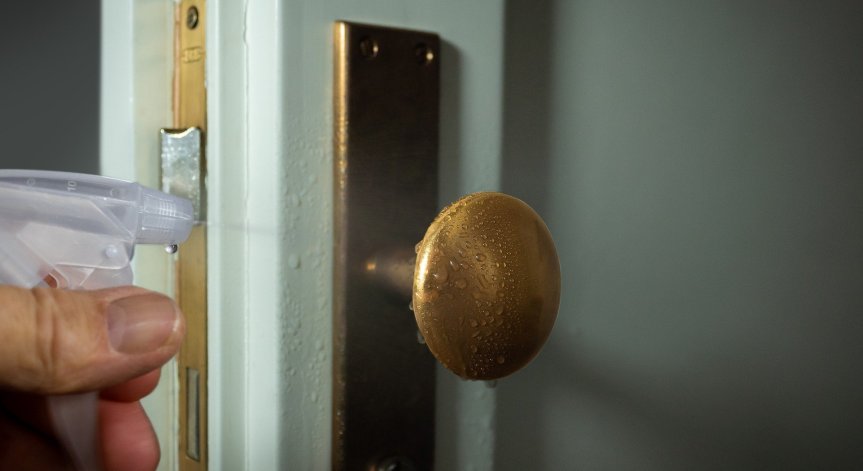 Ето как съсипваме вещите си, дезинфекцирайки ги