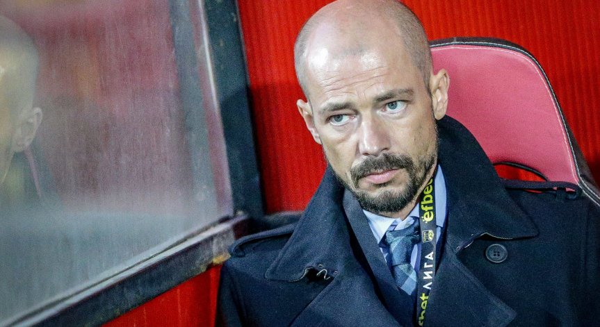 ЦСКА уволни Ел Маестро, Стамен Белчев поема отбора отново