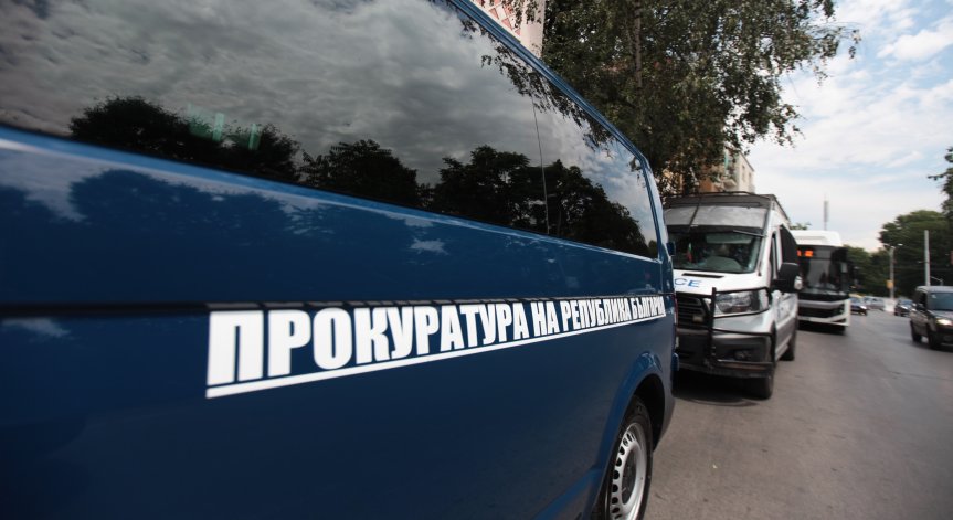 Пращат на съд 22-годишната майка, убила детето си в Лазарово