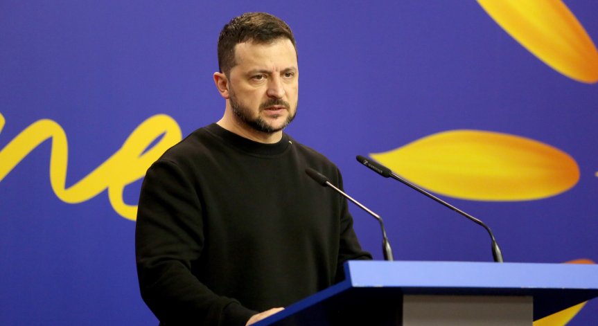 Зеленски: Срам за САЩ и Европа, ако не ни помогнат и загубят от руските изтребители
