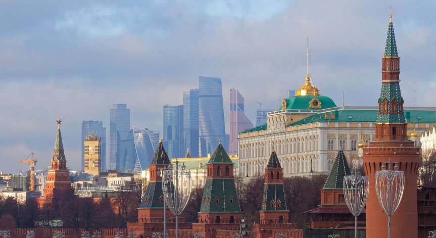 Колко струва малък апартамент в елитен небостъргач в Москва