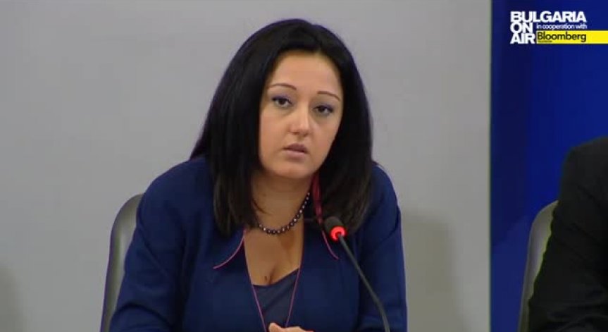 Лиляна Павлова: Предстои да бъдат премахнати 102 постройки в Гърмен