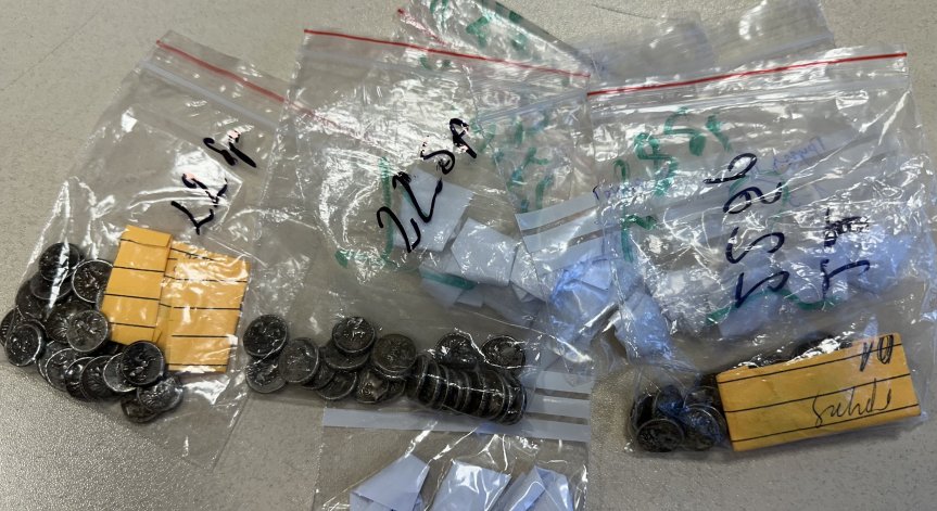 Монетите изобразяват тетрадрахми с името на цар Филип II Македонски.