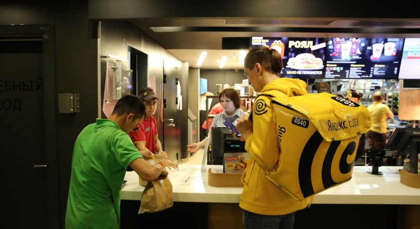 Руска хватка: Стотици международни компании не могат да изтеглят бизнеса си