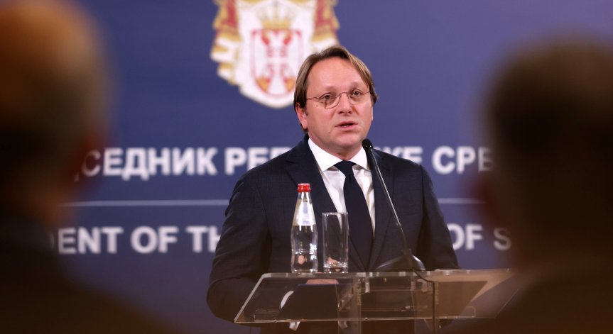 Вархей: ЕС изпълни обещанието си и сега зависи от Босна и Херцеговина да изпълни своя ангажимент