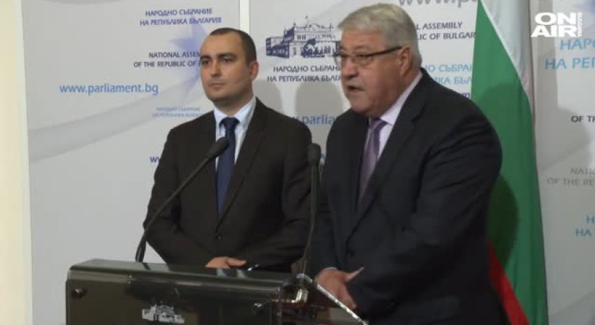 Обединени или разделени? Напрежението в ОП расте