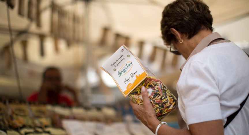 Италианците излизат на протест заради скъпата паста, вече се продават и запасите