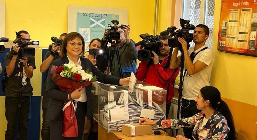 Нинова: Гласувах за това парите на софиянци да се харчат честно и открито
