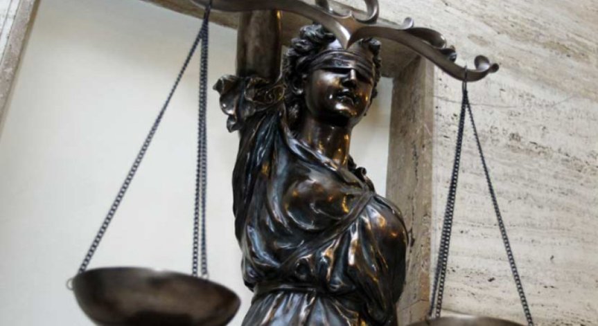 Двама души получиха по 10 г. затвор за крадени картини на Майстора