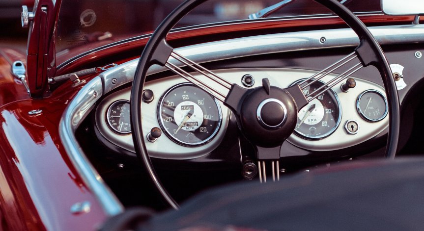 Вреди ли на автомобила ни продължителният престой на слънце през лятото?