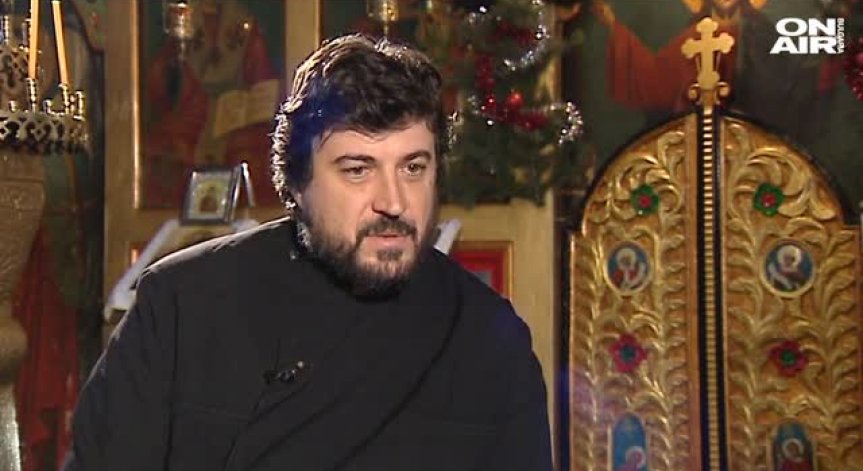 Отец Григорий: Хората не са загубили вярата си, но материалното надмогва духовното