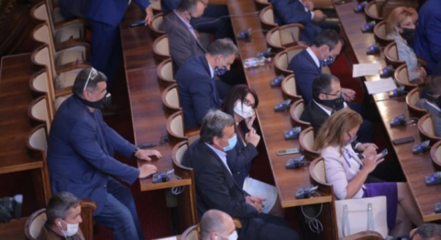 НС обсъжда задължителната предучилищна за 4-годишните