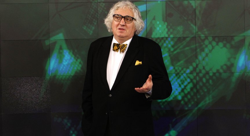 И спасителите се нуждаят от спасяване