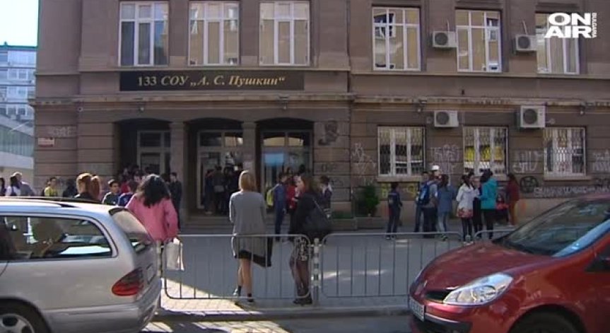 Скандал и спор заради въпрос от матурата по Български език