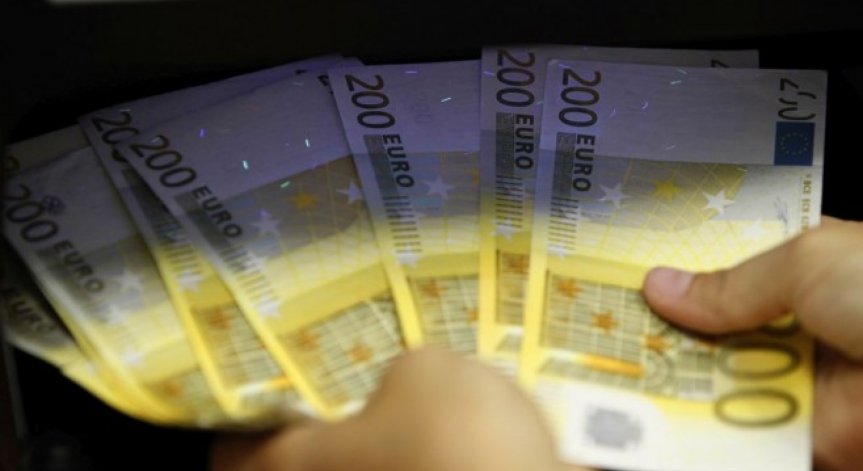 Стив Ханке: България ще сгреши, ако влезе в еврозоната! 