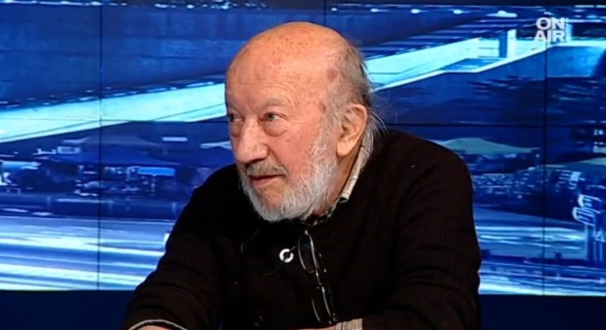 Авторът на герба Георги Чапкънов: Боли ме, че ни заобикаля само лошотия