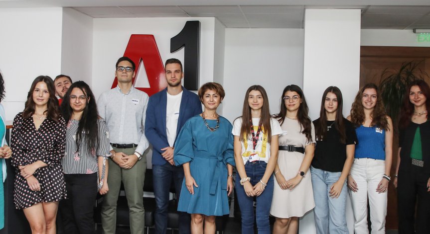 Запознаха младежи със света на технологиите на А1