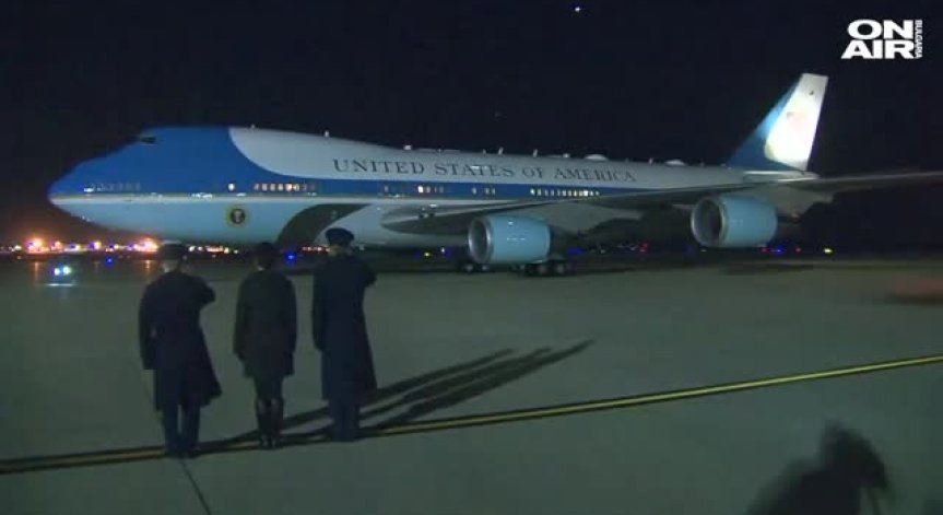 Тайното пътуване на Тръмп до Ирак се оказа не толкова секретно