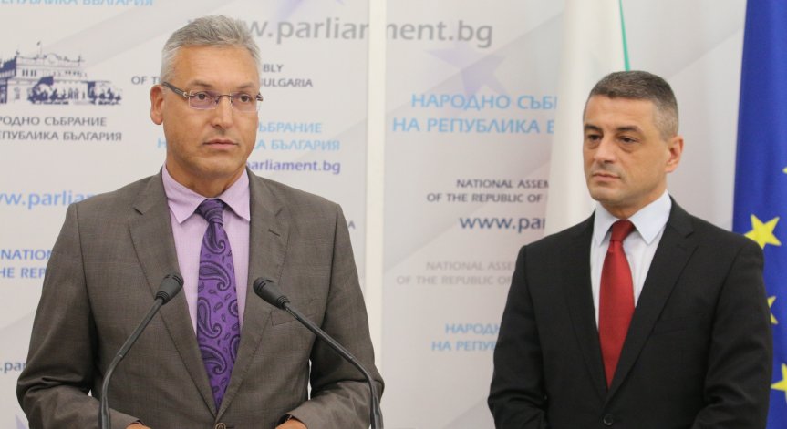 Битката в БСП: Жаблянов и Янков спряха кампаниите си, призоваха да не се гласува