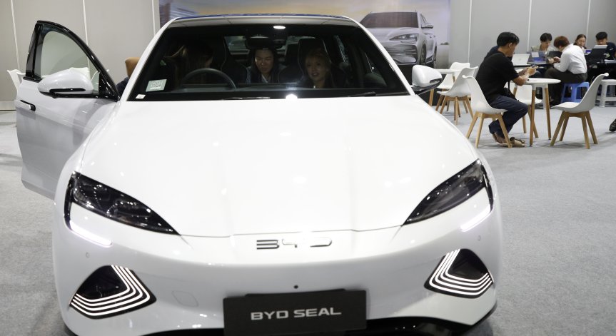 BYD вече навлиза и в Европа.