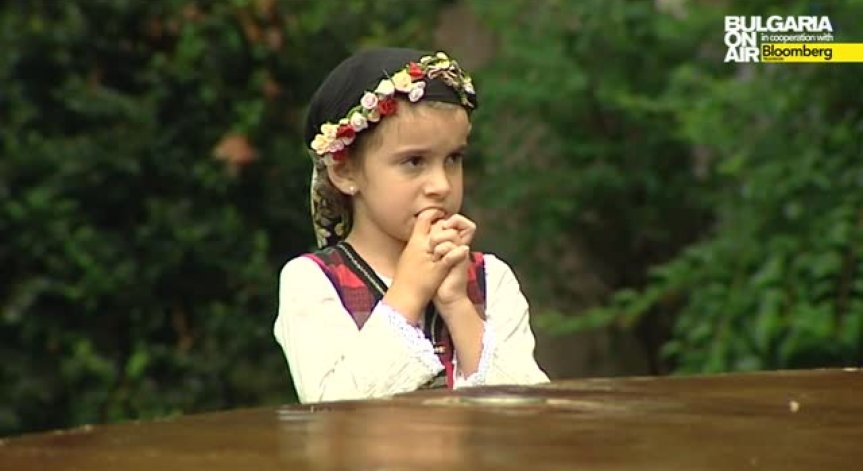 400 души се включиха във фестивала „Живо наследство”