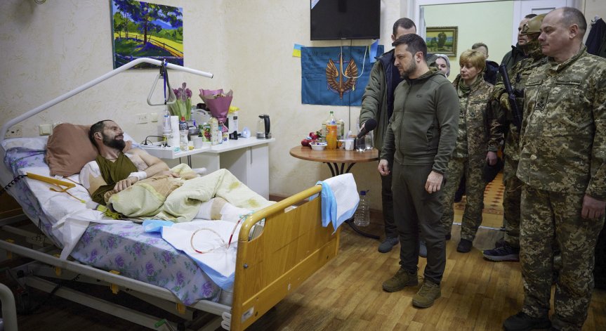 Украйна: Руснаците укрепват позиции в окупираните територии и подготвят нови атаки
