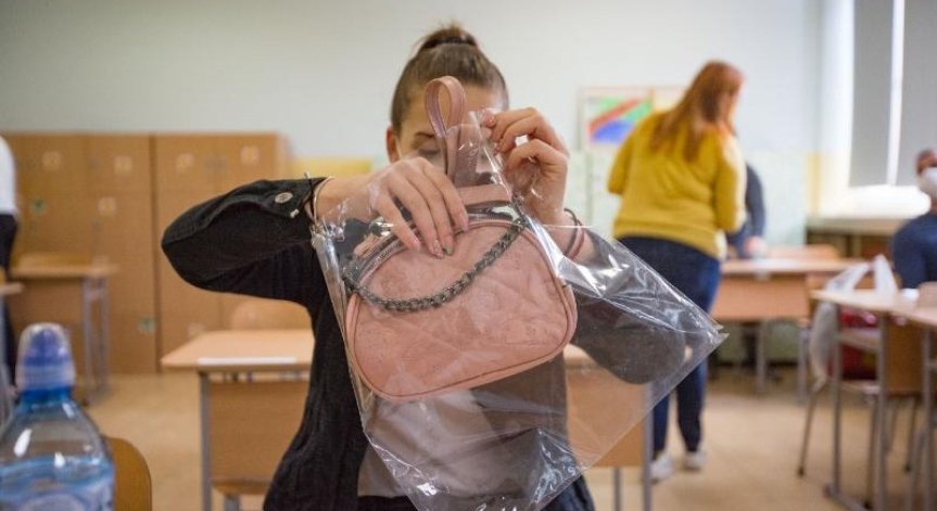 Зрелостниците пишат по 
