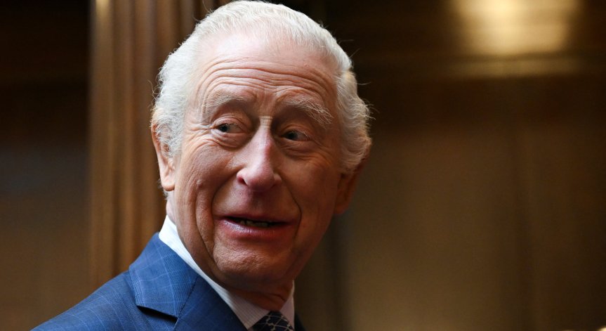 Чрез избора си кралската особа възхвалява артисти като Бионсе и Кайли Миноуг.