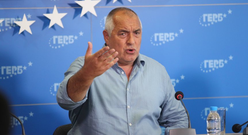 Борисов: Македонски премиер на един ден вкара Петков в капана за фашистите