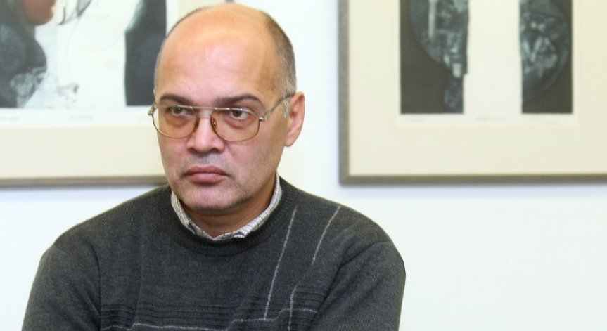 Безлов за пачките на Божков: Огромен риск е да даваш банкноти по 500 евро, ЕС ги следи