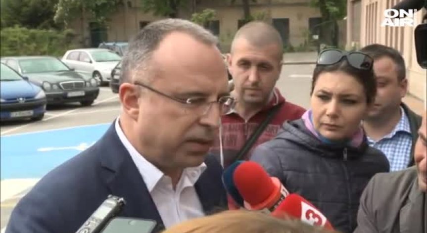 Порожанов готов да подаде оставка, ако Борисов му я поиска