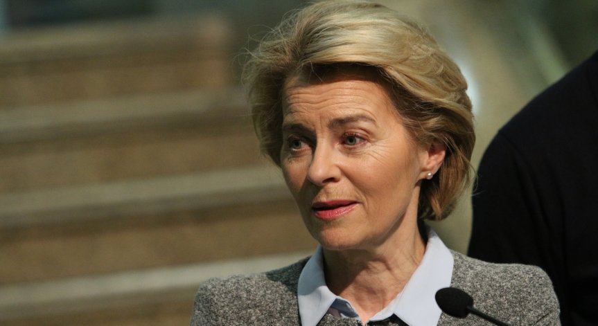 Урсула: Варварски действия в Украйна, ще парализираме финансите на Русия и Путин