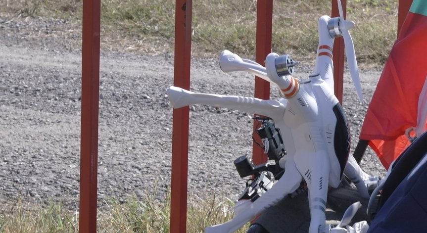 Amazon предупреди FAA, че ще премести дроните си