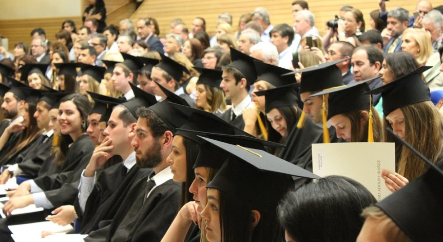 Все повече чужденци искат да учат у нас