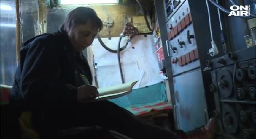 Продължават протестите на миньорите под земята