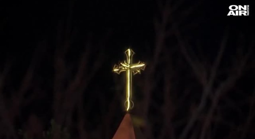 Отслужиха тържествената рождественска литургия във Витлеем 