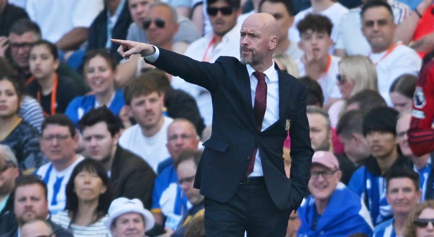 Ерик тен Хаг преподписва до дни договора с 