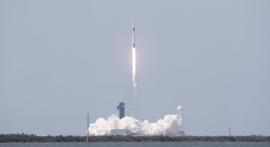 Астронавтите от SpaceX се връщат на Земята в началото на август